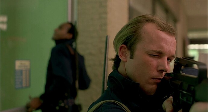 Dawn_Of_Dead_Roger_Rifle